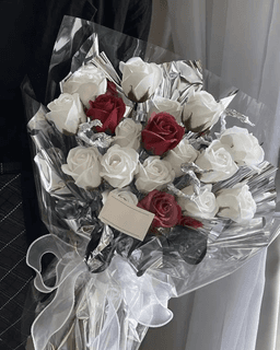 Amour Pure Bouquet